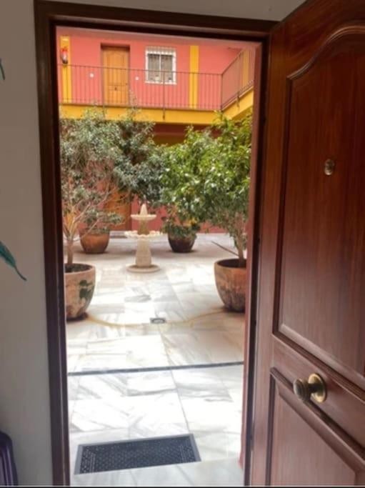 Apartmán Relator Sevilla Exteriér fotografie