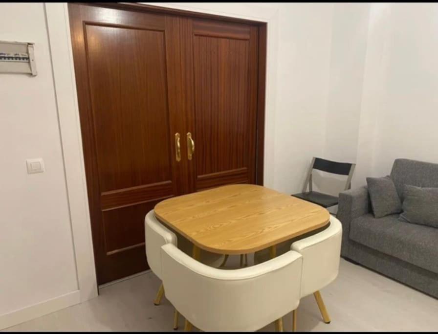 Apartmán Relator Sevilla Exteriér fotografie